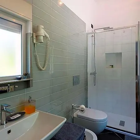 فندق مبيت وإفطار Giuli 3*